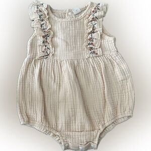 2/$15 NWOT Embroidered Romper
